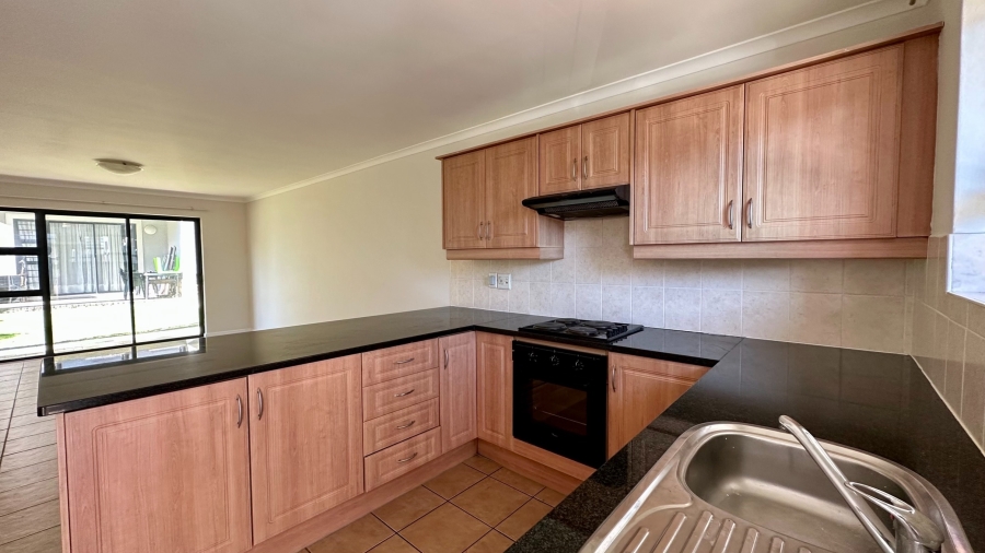 2 Bedroom Property for Sale in Heritage Park Western Cape